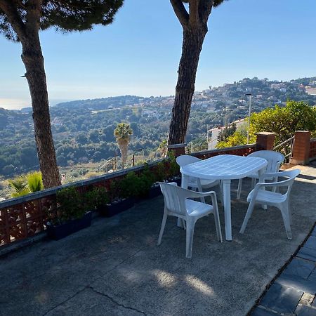 Villa Catalina - Vistamar Sant Cebria de Vallalta Экстерьер фото